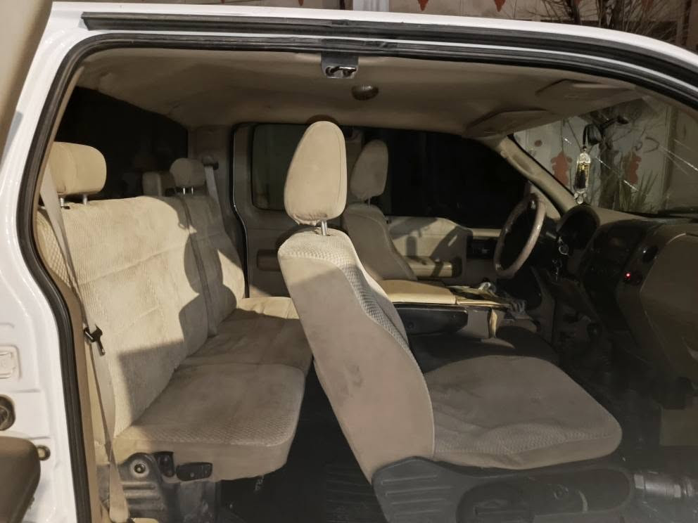 ‎ford f159 
به شه رتی گیرو مه کینە 
دبل ئه کسل 
گیر ئوتوماتیک 
v8 5.4
هایدروڵیۆی تازه گوراوە 
علوجە‎ شربازهير, السليمانية


**إذا كنت صاحب هذا الإعلان وتريد حذفه لأي سبب، رجاءا أرسل رسالة إلى الدعم الفني**