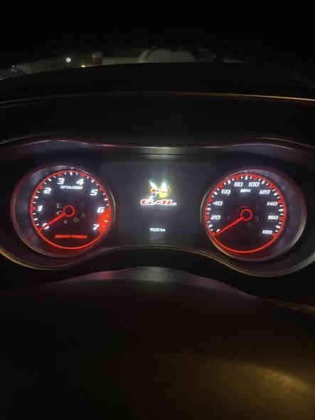 چارجر 17سكات  تغيير لون مذكور بل سنويه ام نحله اصل بس شاديله مكينه مال 5700 بيه تصليح بل جاملغ الخلفي مو كص شاركي ومصلحي سياره فول خنك داخل شامواا كشنات جلد تدفئه وتبريد فول لفول سقف روز رايز رادارات كامله مكمله ماشيه 93 الف كيلو عوزه بس ترتيب البچم تكعده وهاهيه كلشي مذب عليه سياره حادثه جاملغ وبنيد سياره جاهزه بدون نواقص يرادله تصفير فلنجات وطبك البچم فقط ومبرمجه عل بانزين العادي شرط بدون دوانز حجر بيئه بلادي سياره مملعوب بيهه فقط طلقات ضايفيلهه ب165 وبيه شي بسيط *********** 
بغداد
