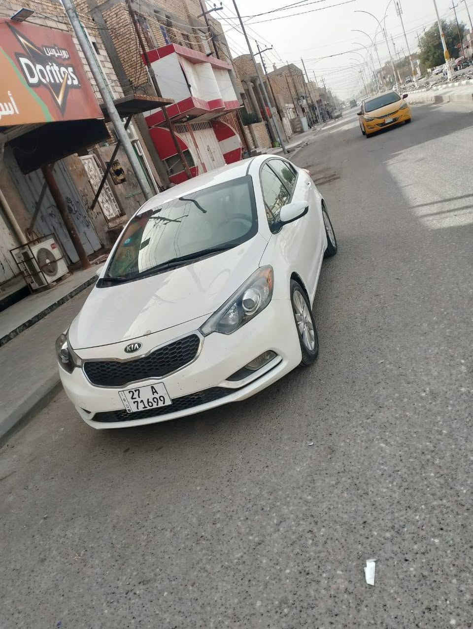 كيه فورتي في ذي قار مركز  سنويه باسمي موديل ٢٠١٦ مابيه اي نقص مكفوله ماشيه فقط ٨٥ كارتون السياره كامره حساسات تخم تاير تبريد ثلج  السعر ١٢٥ وبيه مجال للااستفسار علرقم ***********
