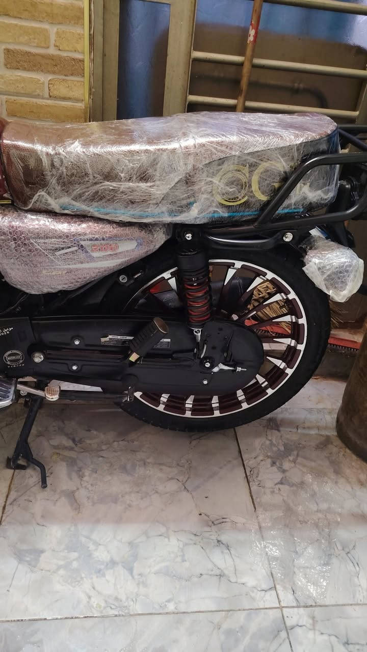 السلام عليكم دراجة إيراني للبيع موديل2026 دراجه جديده مستعمله قليل زيرو مكفوله كفاله عامه من كََلشي
تشغيل عن بعد
محرك 200
ماشيه2000
مكاني بغداد الكريعات *********** متواجد واتساب
المو شراي لايتصل السعر خاص
