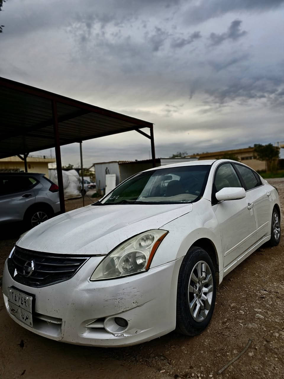 التيما 2012
اللون ابيض

الداخل مخمل كريمي

امواصفات بصمة

فيه شاشة وكاميرا

امسافة المقطوعة 148 الف كم

الكير والمكينة كلش نضيفة و بشرط

تحتها أربعة إطارات جديدة

فيها  صبغ (أسود): البنيد والجناملغ جهة السائق

و الجناملغ  السكن صبوغ

.كلش نظيفة، لكن السنوية  منتهية.

 يوجد مبلغ بذمتي على السيارة، سأقوم بإرجاعه للمشتري فور إتمام المعاملة.

.

***********
