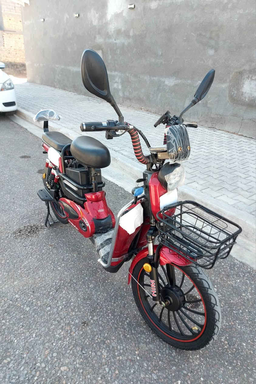 السلام عليكم دراجه شحن للبيع حجم 20 المواصفات فول إشارات رباعيه لايت بك لايت mp3 مريات بطاريات 5 السرعه 99 عاد شفاف بصمتين تشغيل بعد مفتاحين السعر 400 الموقع التنومه حي الصادق قرب المواصفات رقم الهاتف ***********
