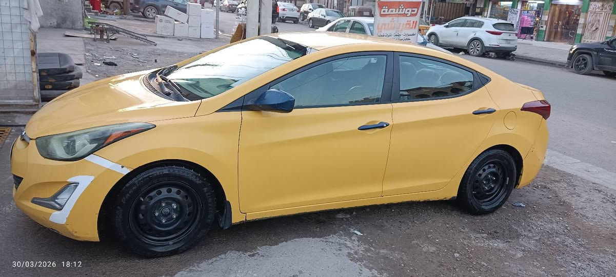 النترا موديل 2015 تكسي
حادث باب خلفي 
ايرباكات سليمه 
محرك 1800
موصفات نص فول 
شاشة
تحكم ستيرن جهتين
تخم تاير جديد 
باتري جديد 
حداديه جديد
تبريد ثلج 

ملاحظة : الكير نمره 3 بي طبه فقط 
ابيع سياره بيه كير 

للاتصال والاستفسار 

***********
