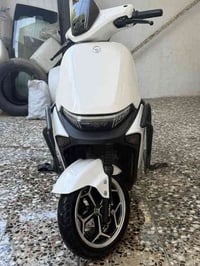 دراجه شحن نوع دولفين دراجه تجي 6 بطاريات مسطره  بيها نظام P وبيها تثبي...