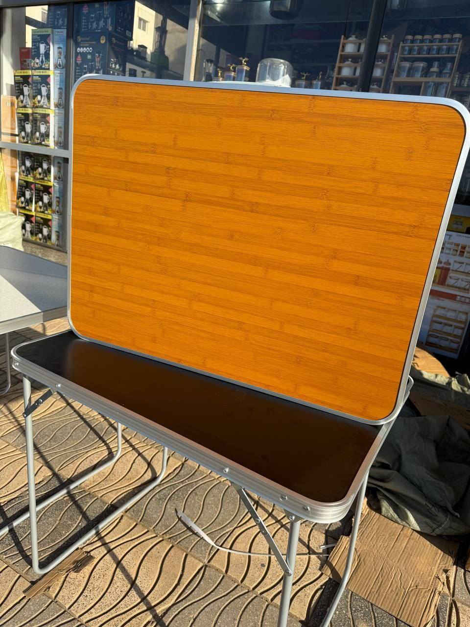 طاولة قابلة للطي بجودة عالية، عملية وخفيفة وسهلة الحمل، مثالية للرحلات، التخييم، البحر أو الاستعمال اليومي داخل المنزل. تصميم قوي بثبات ممتاز وهيكل معدني متين مع سطح أنيق وسهل التنظيف.

✅ الحجم: 80cm × 50cm
✅ سهلة الطي والتخزين
✅ خفيفة الوزن وقوية
✅ مناسبة للرحلات والطبيعة

توصيل جميع المدن ☎️ 212781753409
الالوان الاسواد 
الخشبي
الابيض


**إذا كنت صاحب هذا الإعلان وتريد حذفه لأي سبب، رجاءا أرسل رسالة إلى الدعم الفني**