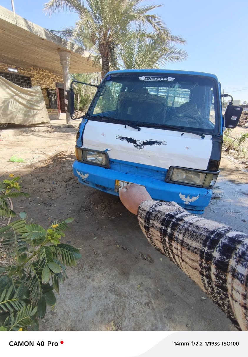 من رخصت صاحب الكروب كيه بينكو حديده للبيع سياره جاهزه حديده ابيع حديده اني، مكلف بنشرها اترجاكم لحد يكلي وين راعيها لسياره حديده السعر 20مكان السياره نجف لعباسيه***********
