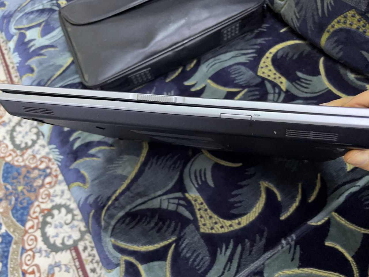 لابتوب شرط شغل مزاد لي باجر


**إذا كنت صاحب هذا الإعلان وتريد حذفه لأي سبب، رجاءا أرسل رسالة إلى الدعم الفني**