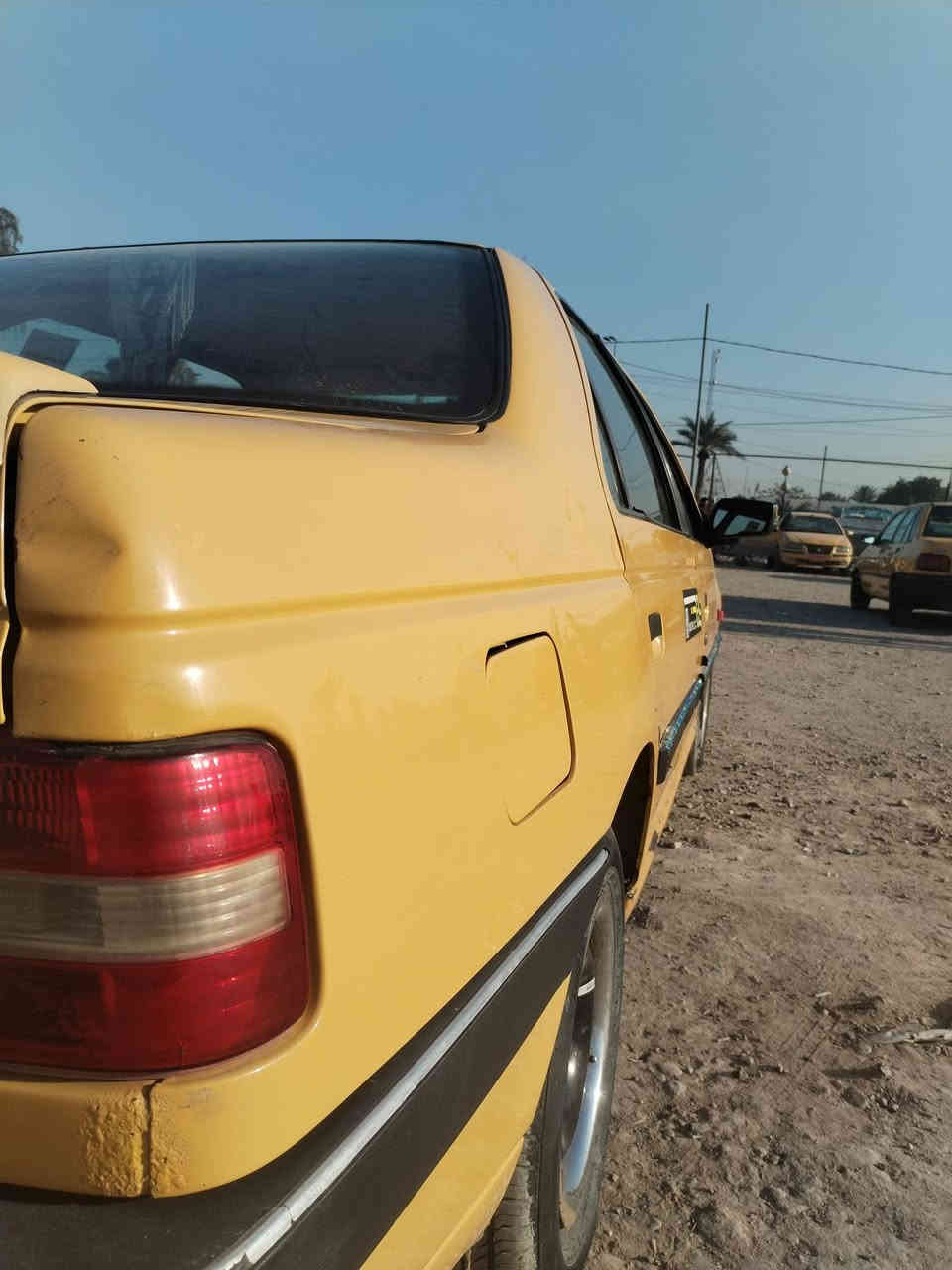 اكد 2015 تبريد تدفئة  مصفرة هيئة وغرامات لاضربة ولاصبغ واحلى من الصور للبيع مكاني بغداد
رقم ***********
بسعر 41 وبيها مجال
