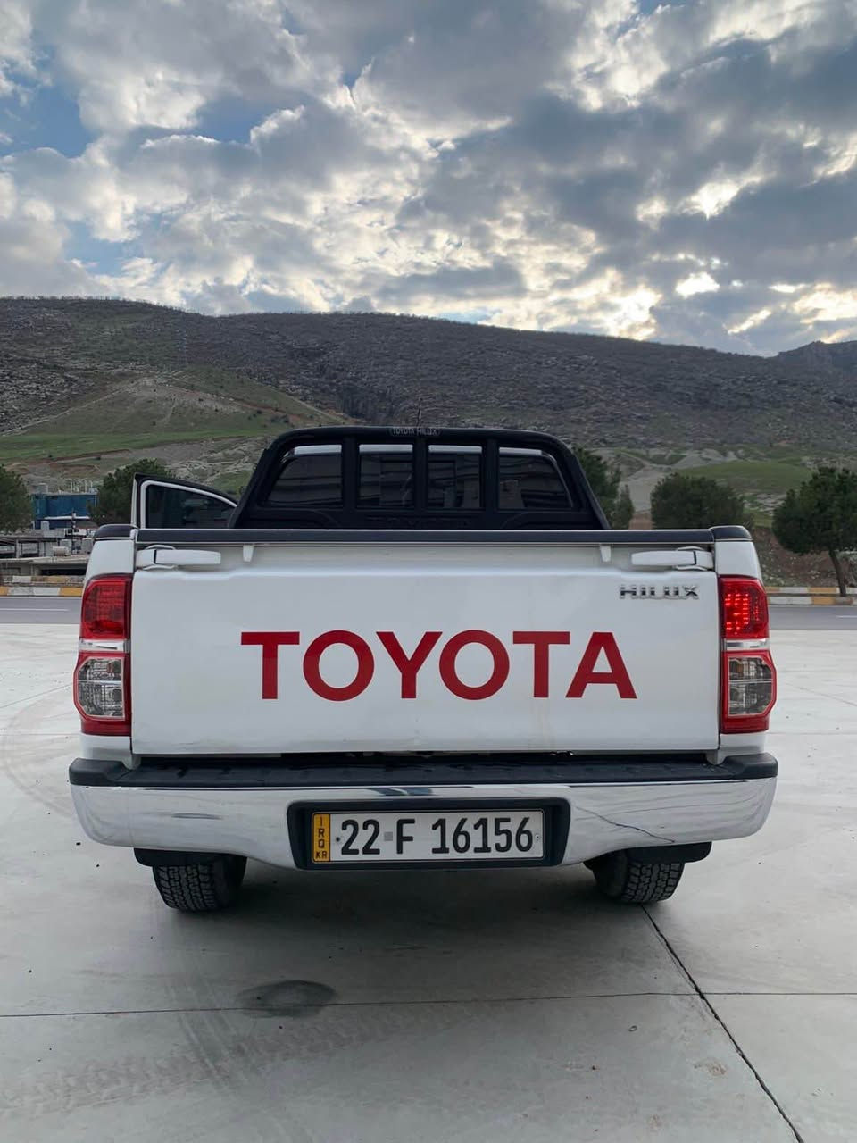 بیكه ب مه رزيه ٢٠١٣سه ياره كه  به ناو خومه  سه نه وي نويه تاكو ٢٠٢٩چوار تايه و ويلم نوي تازه بوم به ستاوه٢٢٦هه  زار رويشتوه مه كينه وگير به شه رت نه كراوه ته وه هيشتان له زگه ي شريكه ي به سه قفي وه ماوه  لاي سايه قي كامل بوياغه  يه ك دينار مه سارفي تيدا  نيه سه ياره كا  هي ده ستي خومه شريكه جيهان١٧٣ مه جاليكي زؤر كه م بؤزانياري زياتر پةيوةندي بكة *********** أربيل, العراق
