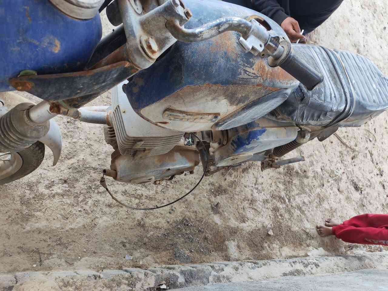 السلام عليكم
دراجه امزت ٨١ متروكه  طافيه  ابيع هل الموجود الدراجه بدون

مكان بابل الشوملي  ***********
