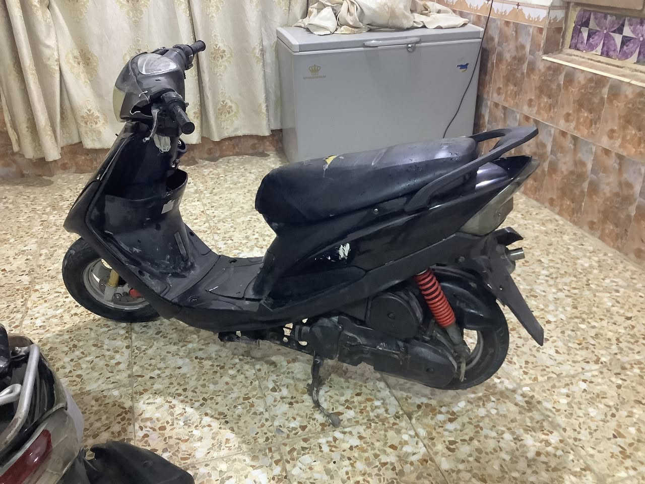 سلام عليكم ماكسات للبيع مامفتوحات شرط
العدله سعره 650 وبيه مجال (عوزه ترتيبات)
اامنغولي سعره 850 وبيه مجال لشراي 
مكاني السماوه


**إذا كنت صاحب هذا الإعلان وتريد حذفه لأي سبب، رجاءا أرسل رسالة إلى الدعم الفني**