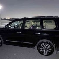 للبيع جكسارة تويوتا لاندكروزر 2019 🔥 • اللون: أسود • المشي: 115 ألف • ...