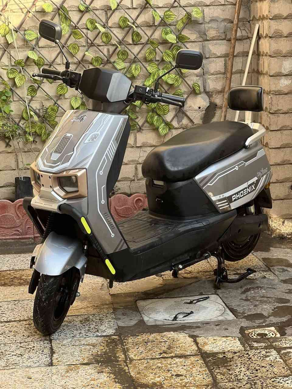 دراجه شحن للبيع موديل 26 استعمال قليل 6 بطاريات كبار فول سويج 2 كارت شاشه 2  شاحنه الاصليه  السعر 625 وبي مجال ***********
