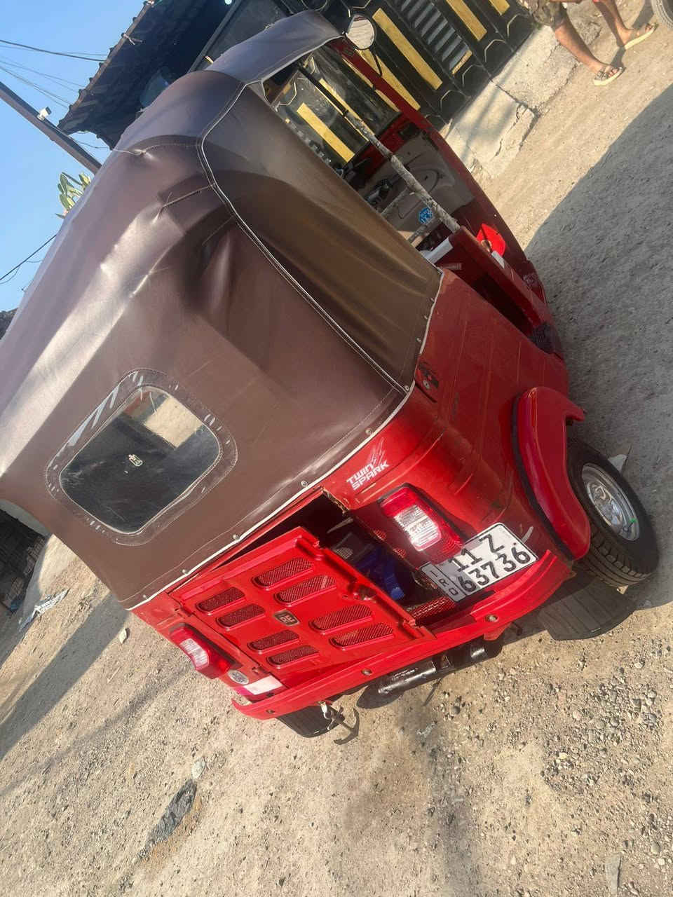 تكتك للبيع موديل 18شهر 12 تكتك كفاله باسمي تحويل ثاني يوم السعر 5.250 وبيه مجال الشراي يخابر ممتواجد ع الفيس الرقم *********** مكاني الشعب
