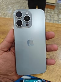 آيفون ١٥ برو ماكس • ٢٥٦ • مبدل شاشة