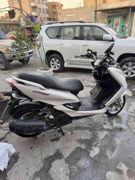 السلام عليكم 
ماجسته اس 
أوراق كامله ونضيفه وكهربائيات كامله 
مكاني بغداد السعر 850 وبيها مجال 
الدراجه تدير متشتغل ابيع هل موجود 
***********
واتساب ***********
