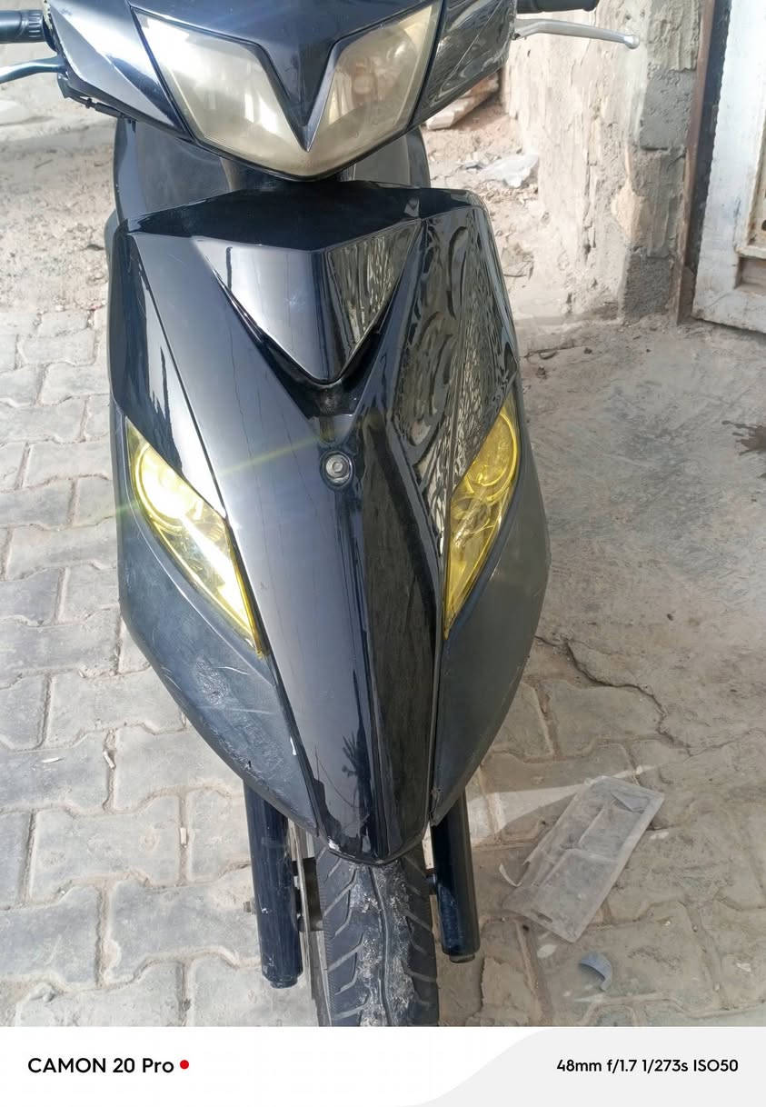 سلام عليكم دراجة ثعلب 140 للبيع او مراوس دراجة كاملة من كلشي دراجة مكينة رمبة كفرات حلوة  تجي شوف مكينة خرسة تيرات جدد دبلات اصلية سعر 475  جمعت 350 لا طب الي المكان دورة هاذة رقمي *********** وبي  وتساب
