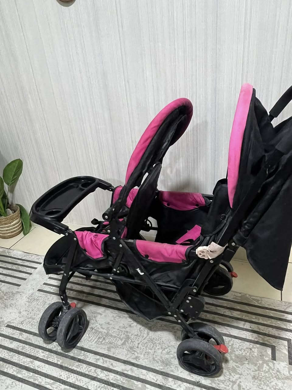 السلام عليكم عربانة توأم للبيع ب60يحتاجله فقط غسل
مكاني بسماية


**إذا كنت صاحب هذا الإعلان وتريد حذفه لأي سبب، رجاءا أرسل رسالة إلى الدعم الفني**