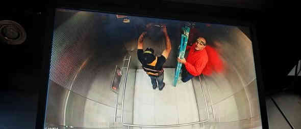 قليل من العلم مع العمل به، وإتقانه أنفع من كثير من العلم، مع قلة العمل به.
تم تاسيس وربط كامرات dahua بدقة 4mpixce5 لاحدى العمارات السكنية بواقع 22 كامرة ملونة بخاصية الصوت وفي المصاعد ايظا 
وان شاء الله القادم افضل واجمل ...
للاستفسار الاتصال على الرقم التالي
***********. م.اسامة العقابي 
‏‪‏‪***********‬
*********** رياض الخزعلي
*********** نور
#الجميع
https://www.facebook.com/القبس-للديكورات-وكامرات-المراقبة-101845971499779/
