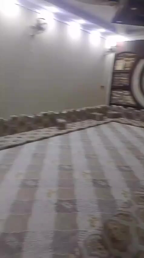 السلام عليكم هاذه البيت لبيع مساحته ١٧٠ المنطقه المنصوريه يم البوابه عله الشط السعر ٢٠٠ وبيه مجال التواصل خاص


**إذا كنت صاحب هذا الإعلان وتريد حذفه لأي سبب، رجاءا أرسل رسالة إلى الدعم الفني**