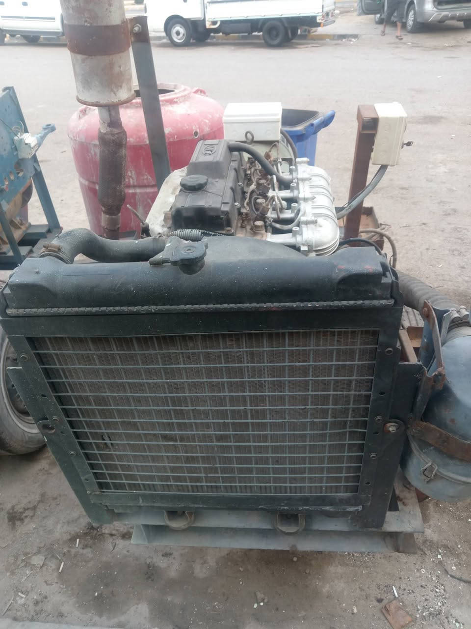 السلام عليكم مولد للبيع كيه بنكو 2700 شغال شرط الشغل لا تبخير ولا تنقيص 30 كيفي 120 انبير السعر مليونين وربع وبي مجال قليل مكان ميسان المجر الكبير هاتف ***********
