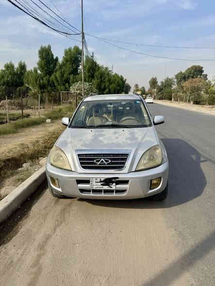 السلام عليكم سياره تيكو للبيع موديل 2011 كير اوتوماتيك فتحه سقف سلايد شاشه كاميرا محرك 2000 المرغوب رقم بغداد السياره بأسمي تحويل ثاني يوم السعر 65 وبيه مجال بسيط للاستفسار الاتصال على الرقم *********** مكان السياره بغداد .
