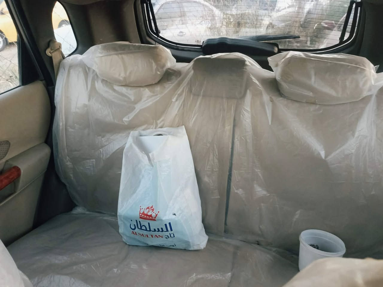 سلام عليكم توسان موديل ٢٠٠٩ خليجي مكفولة سنويه ٣٠ مكينه ٢٠٠٠ سعر ١٢٠ وبيه مجال قليل هذه رقمي *********** مكان سياره بل قاسم
