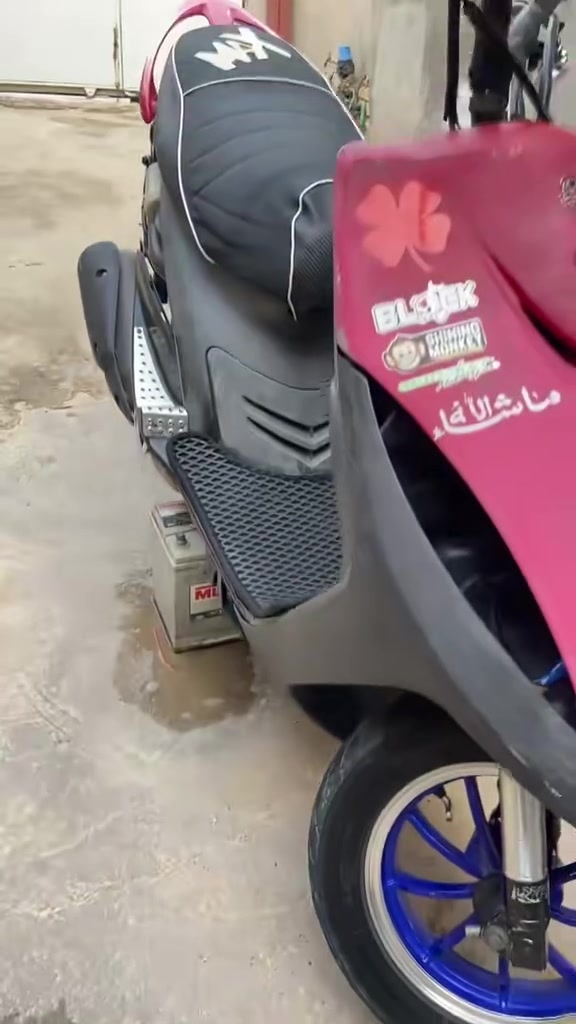 السلام عليكم ماكس 120للبيع 55دراجه تخبل ناعمه دراجه نكره بكل وكت سعر ٦٥٠مكاني بغداد العامريه ***********
