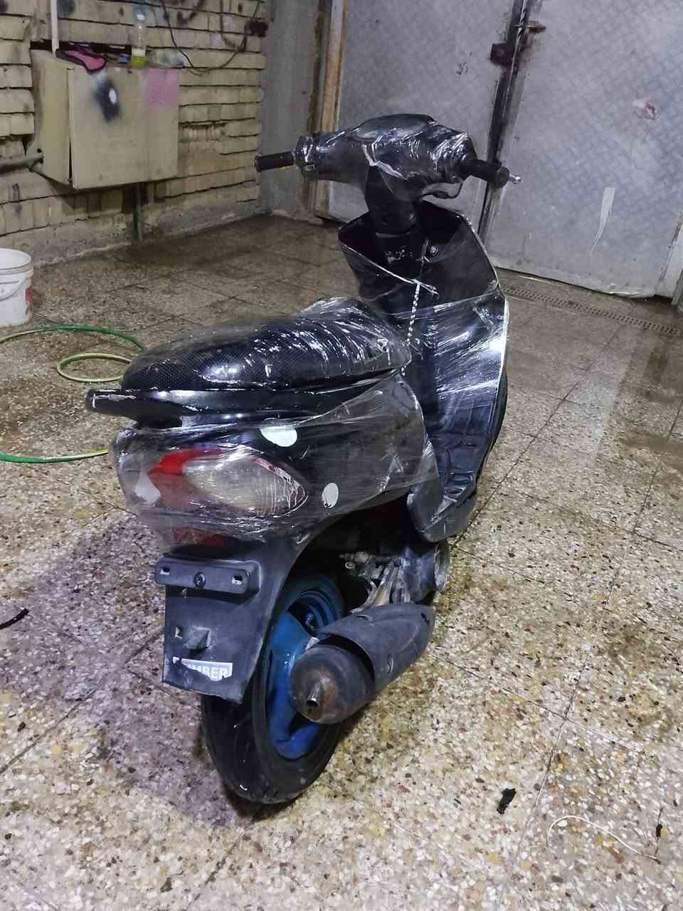 سلام عليكم ماكس قجمه لل بيع السعر250وبيه مجال  حك الجيه الدراجه نضيه لل أمانه الرقم ***********بكاني بغداد العبيدي بس الشراي موازي بيعتهه
