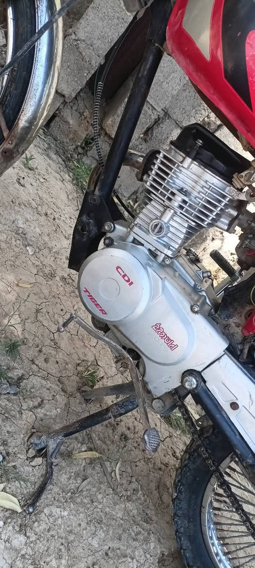موطور تايگر للبيع محرك كهربائية كلها شرط موديل ٢٠٢٠ بيع مستعجل سعر مناسب التصال على ***********
