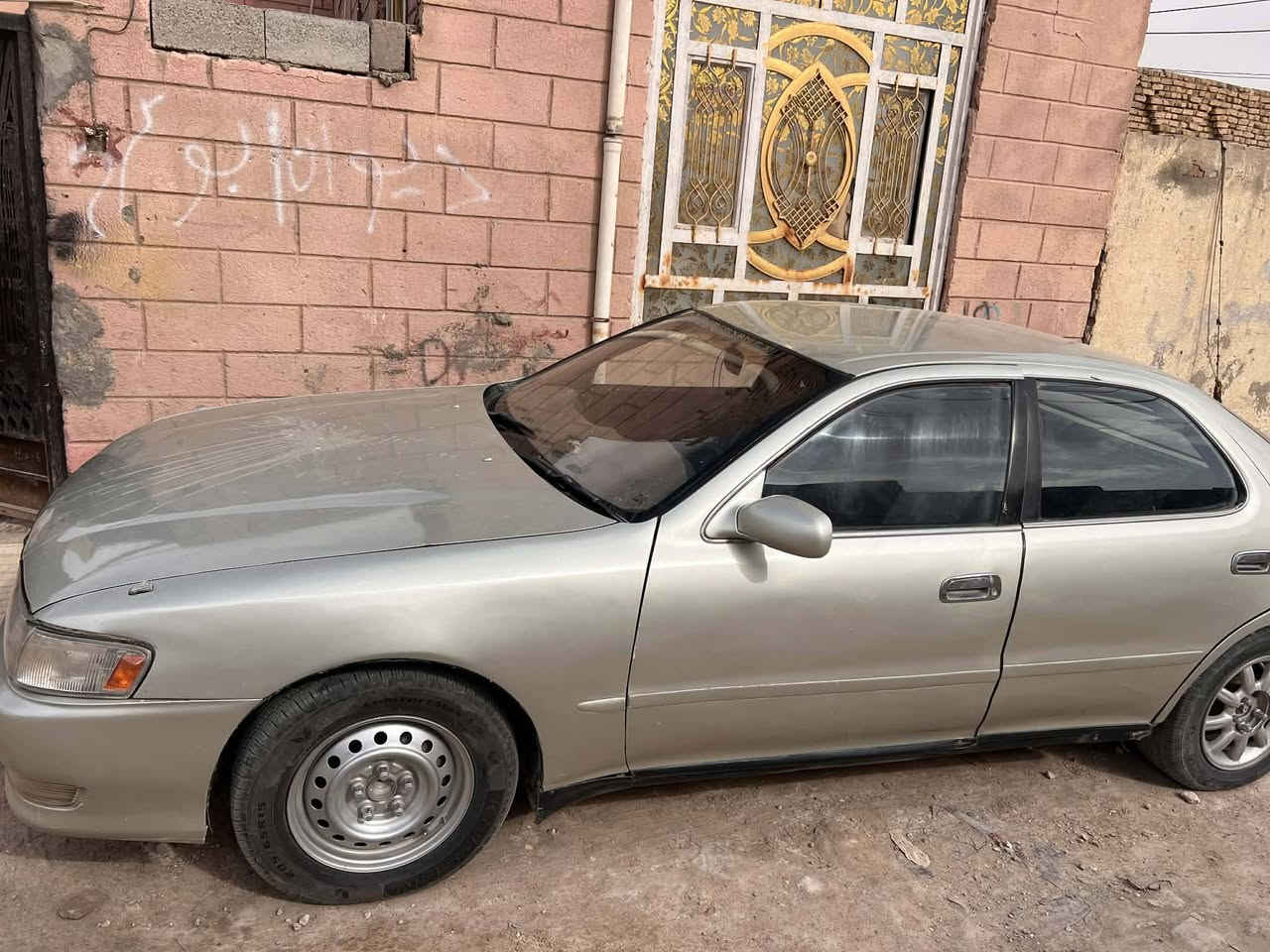 سياره كرسته نفخ معلومات باقيه ع اتصال
سعرها 55 وبيه مجال قليل
***********
