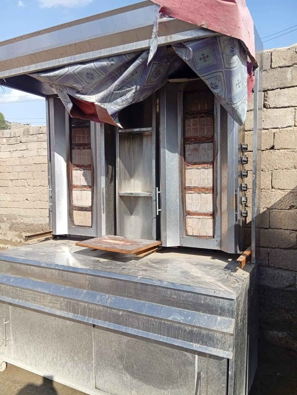 السلام عليكم
متاح شوايه كص نظيفه ب٥٠٠
ناصريه مركز شراي راسني


**إذا كنت صاحب هذا الإعلان وتريد حذفه لأي سبب، رجاءا أرسل رسالة إلى الدعم الفني**