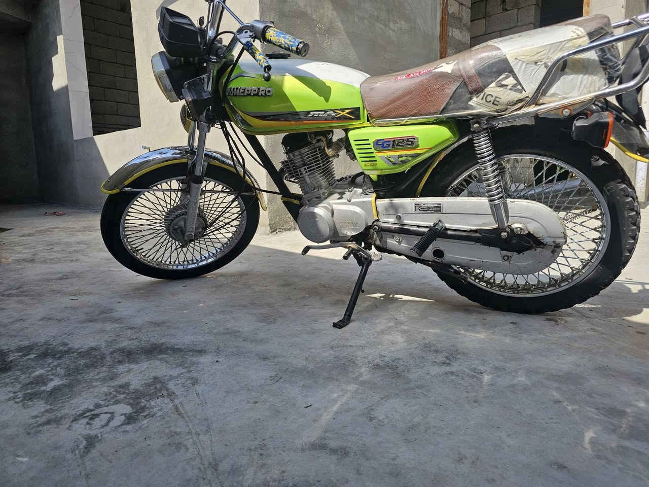 نامي برو موديل 22 كامل شغال سعره ٤٠٠وبي مجال شراي تعال خاص او اتصل ***********
