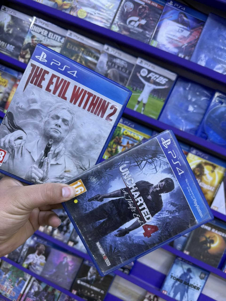 سلام عليكم
اتوفرت وجبه جديده من المستعمل بيع وامراوس 
المكان سيف سعد 
للستفسار ***********
