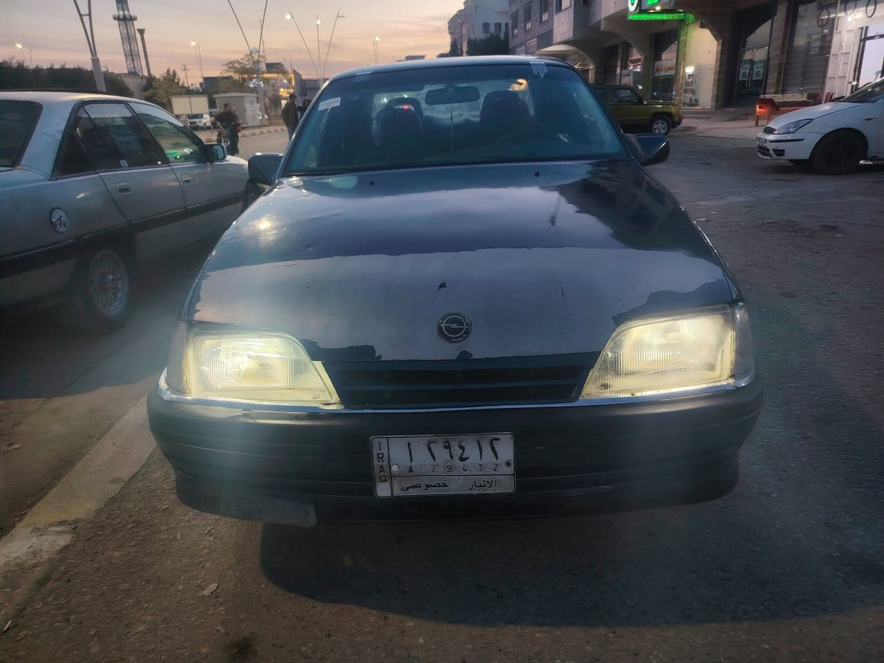 يالله سلام عليكم اوبل موديل 91 محرك 2000 كير عادي داخل مصوج تحويل مضبوط مكن هيت  مروس يرهم سعره 22 رقم الهاتف ***********
