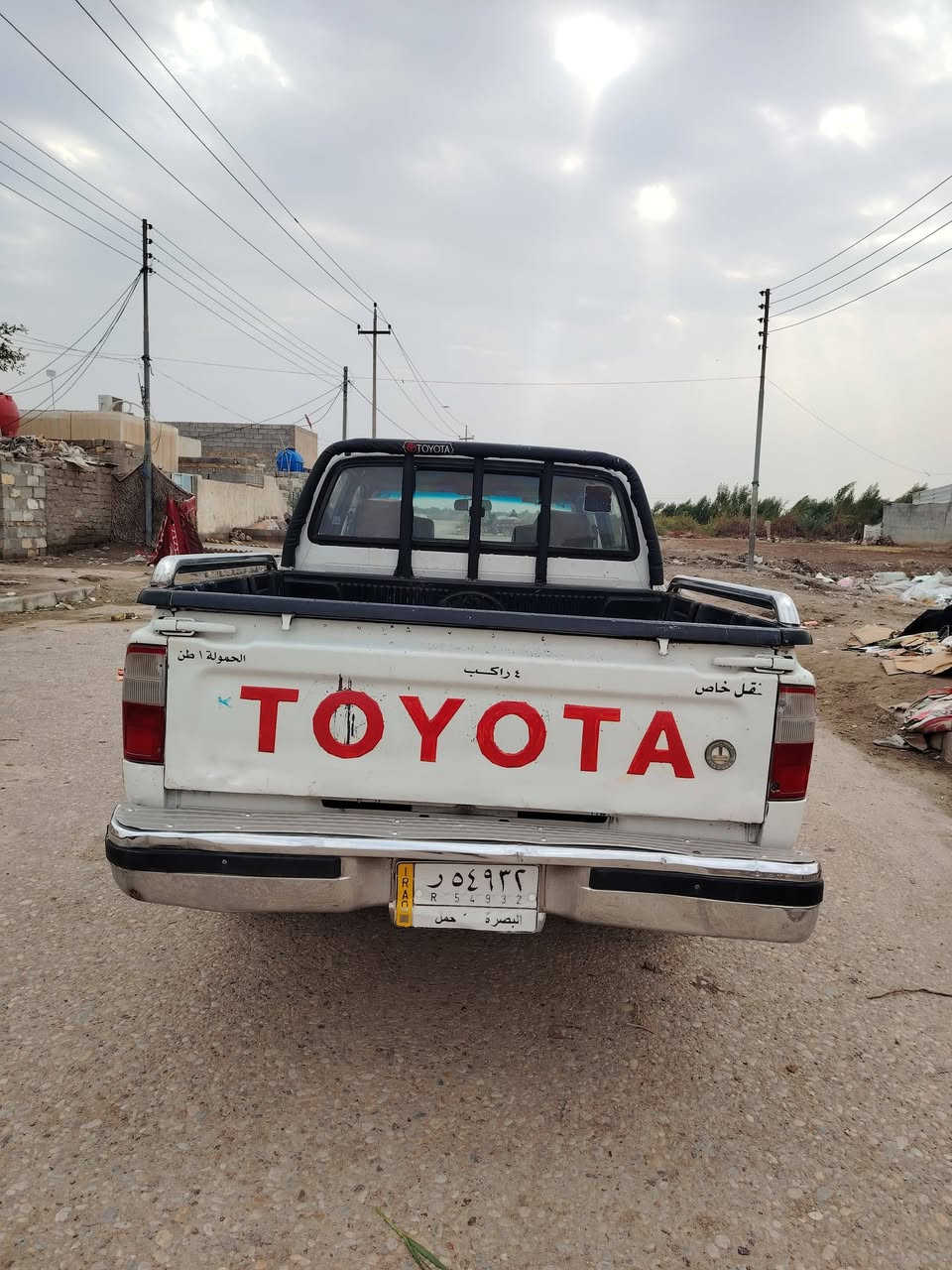 السلام عليكم البيع جمره موديل 2004 مالت جني تخم تاير جديد حداديه جديده كهربايات كلها مكفول مكينه لا تنقص ولا تبخر خير من الله تبريد شغال الرقم البصره تحويل مباشر ثاني يوم  سنويه مجدده 2028 السعر ٩٣ وبيها مجال مكان ميسان المجر الكبير الستفسار على هاذ الرقم *********** مكلف بل نشر
