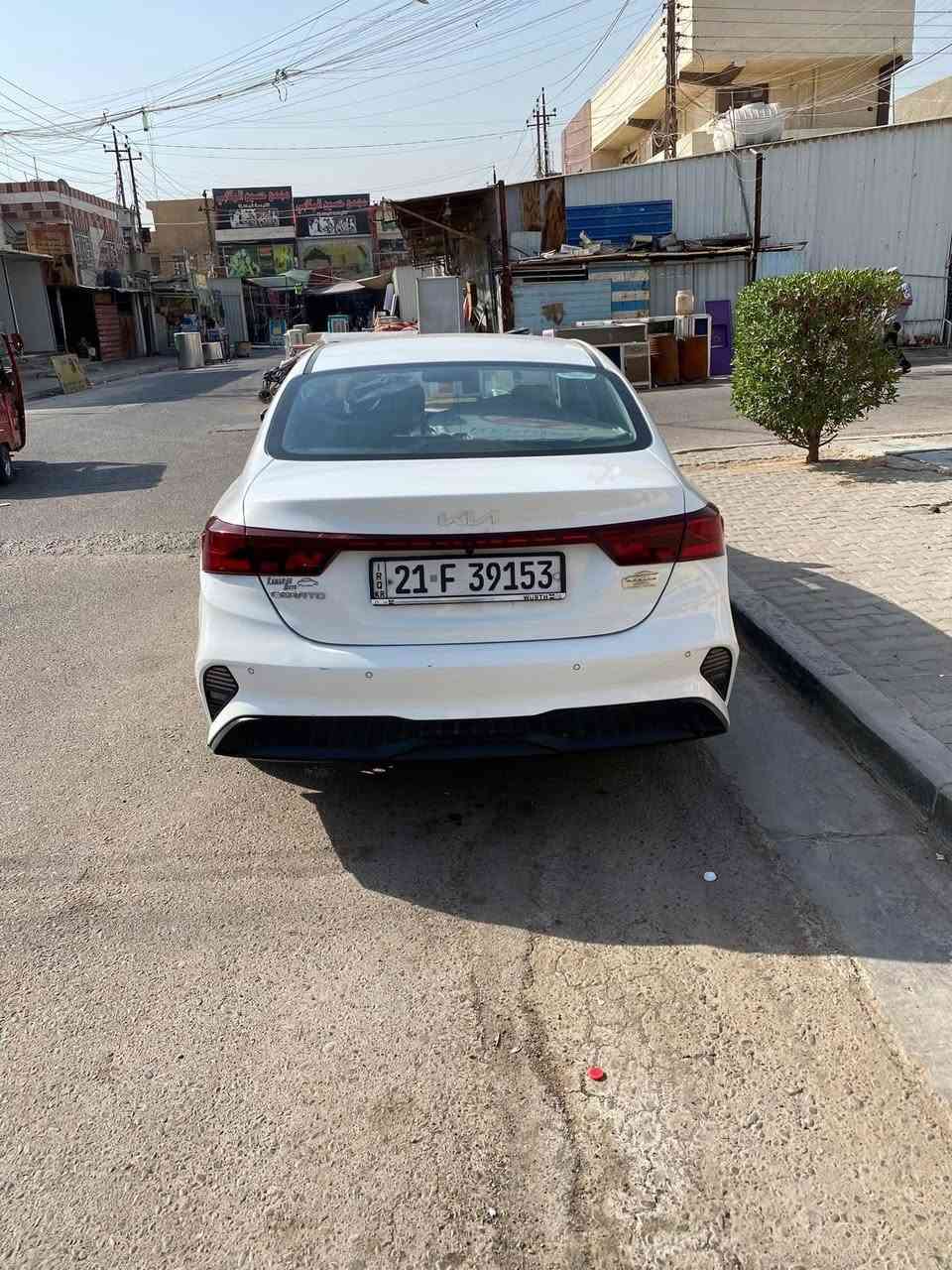 السلام وعليكم كيا سيراتو للبيع موديل 2022
ماشيه 93 الف رقم سليمانيه تحويل مباشر

علماً ظايف للسياره منظومة زنون 

وشاشه وكامرات امامي خلفي

محرك 1600 دوش

مكفوله كفاله عامه جاهزه من كلشي 

دواخل لونين

السعر 157دوالار 

تليفون ***********

عنوان السياره بغداد

دعاميه الأمامي مبدله فقط
