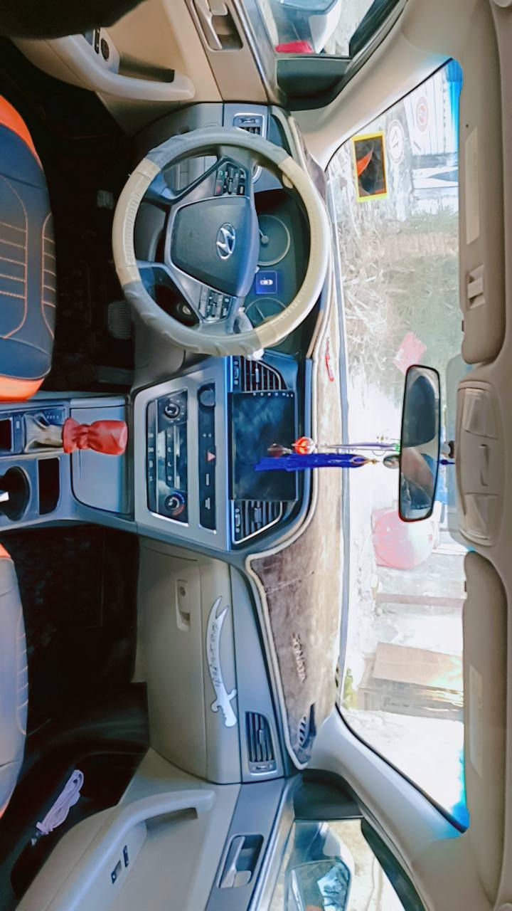 تحية طيبة
‏سوناته مديل 2017
‏
‏وارد امريكي مكينة جي تي اي 2400 
‏
‏حدادة طوبة تبريد فول
‏
‏ كهربائيات شغالة
‏
‏ حادث فقط بنيد بارد مكفولة
‏
‏ رقم بغداد نگليزي سنوية نافذة لغاية 2035 
‏
‏دواخل جدد تخم تاير جديد
‏
‏ راعية بصرة السعر 125 
‏
‏وبيها مجال حك الجية او مراوس بألنترا مديل 2021 

***********
