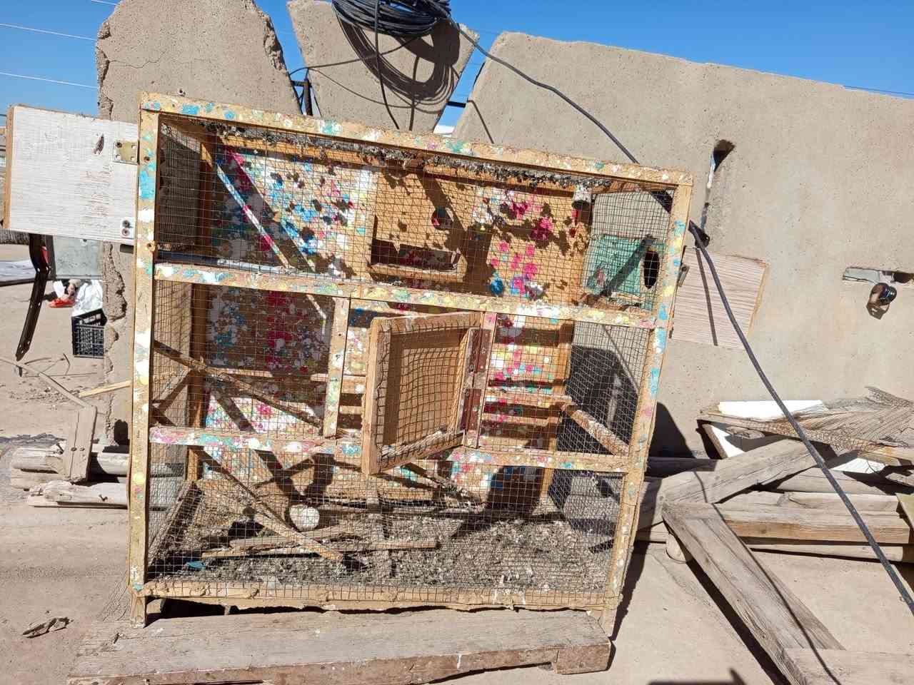 السلام عليكم قفص طير حب 30,000 سعره قاعده مال تواليت 25.  ***********
