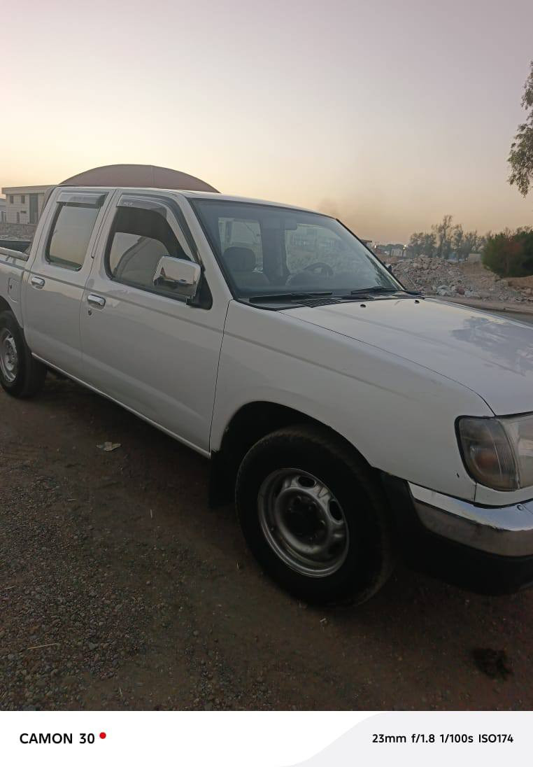 نیسان 2001ئاڕم پلاستیک 
گێڕو مەکینەو ئەکسلو شانسی بەشەرت 
***********
