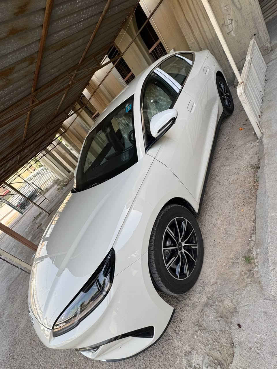 للبيع byd seal 6 
ماشيه 3000km
كلين تايتل
السعر:24مليون و900 (162$)
مكانها بغداد
***********
