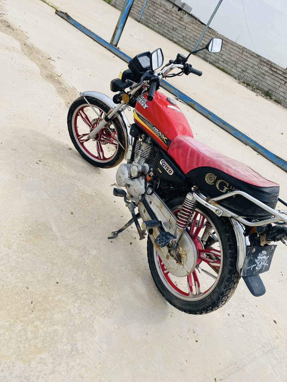 من رخصت الادمن
دراجه sonlink 22 نضافه مثل ما موضح بالصور الدراجه مجفته تجفيت عام تعال خاص ادزلك القائمه مال تجفيت سعر 375 وبي مجال مكاني سامراء 
***********
