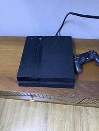 بلي فور فات مهكر متوفر كامل ملحقاته مع جوستيك عدد 2 مع 6 العاب السعر20...