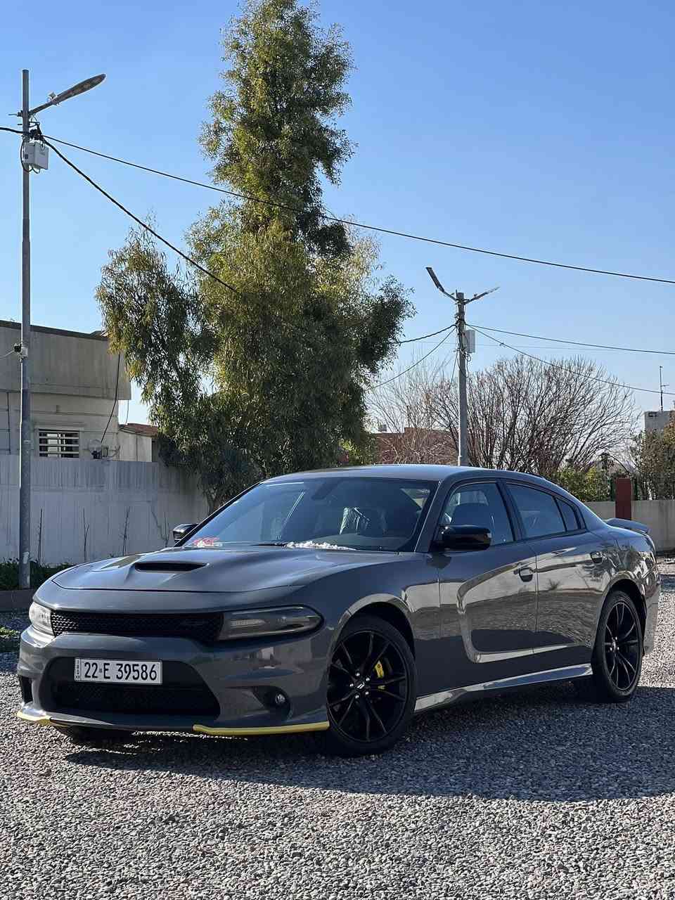 ﷽
دوج جارجر2018 (SXT)
مواصفات 
كشنات کهرباء
الحسسات الخلفية 
كاميره دواره 

سيارة بيها جاملغين صبخ و بونيد و داعاميات محدث GT 
بدون داخل و بدون شاصى و لوغد 
تحويل شرط
سعر (188)$
المكان اربيل

رقم تليفونى ***********
***********
