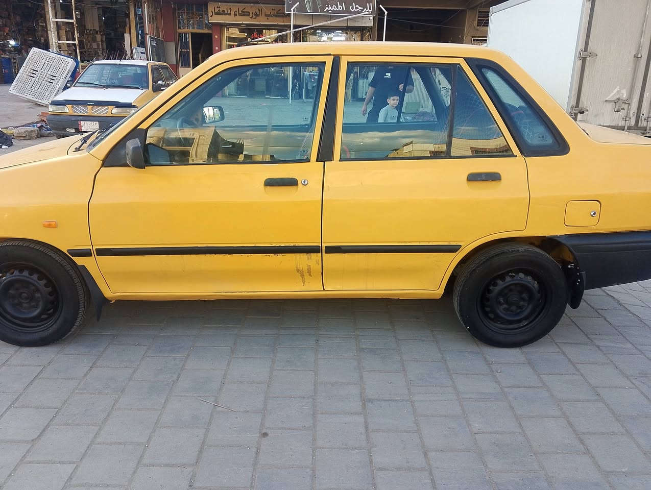 السلام عليكم
سيارة سايبا مديل 2013 سيارة نظيفة 

گير مكينه ، صدر امامي خلفي نضيف 

 سيارة خير من الله هيئه وغرامات

 تصفير جديد ،، تحويل ثاني يوم

   تخم تاير نضيف 

رقم انكليزي ،، هزة جديدة  ،،

كهربائيات جدد بدون نقص 

نقص بور ستيرن بس بيهه ضربه بل جاملغ المامي صفحت سايق وبيهه خياسات ومصلحهن سياره جاهزه 

العنوان: بغداد شعب 
سعر 23 وبي مجال قليل 
اتصال ع الرقم *********** واتساب
