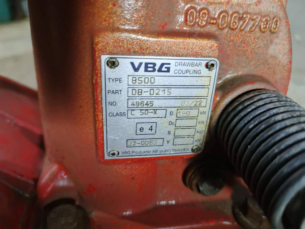 للبيع ساحبات حجم 48 عدد 3 جدد بمعنئ الكلمه ***********
