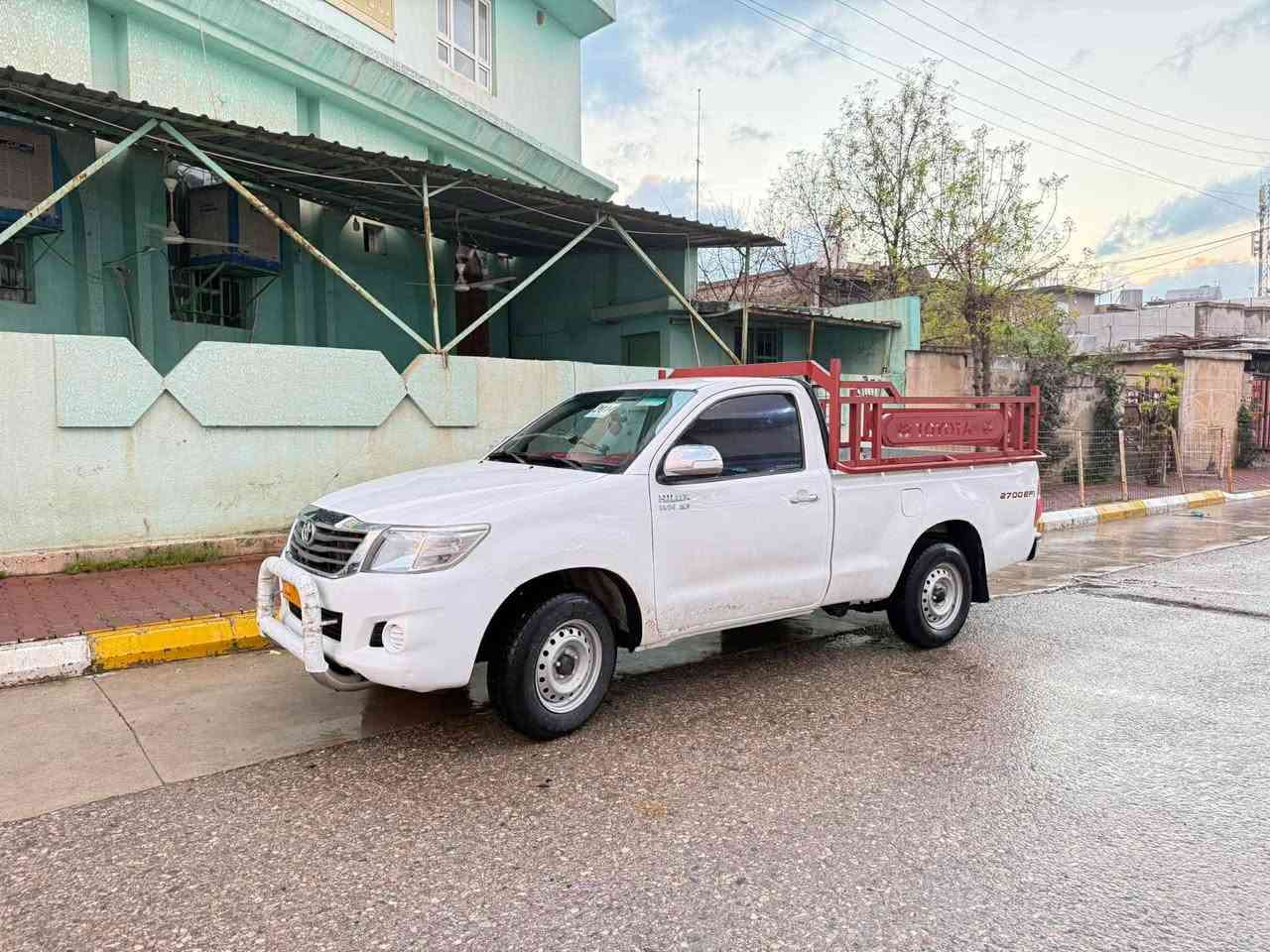 بیسم اللەالرحمن الرحیم

مەرزێ  2008 علوج  ساخ 
سعودی بتڵ
4قولاب
مەکینەگەورە
کامل پلێتی پێوەیە هەمووی متابیقە
گێڕومەکینە اکسل بەشەرت
تەبریدپاوەر 
برێک کارەبای مەزبوت
چەمچەوناوبۆدی لۆک 
4تایەی لۆک  
نمونە لەجوانی وپاکی 
نرخی 87گڵاو کەمێ مەجال
***********
***********
