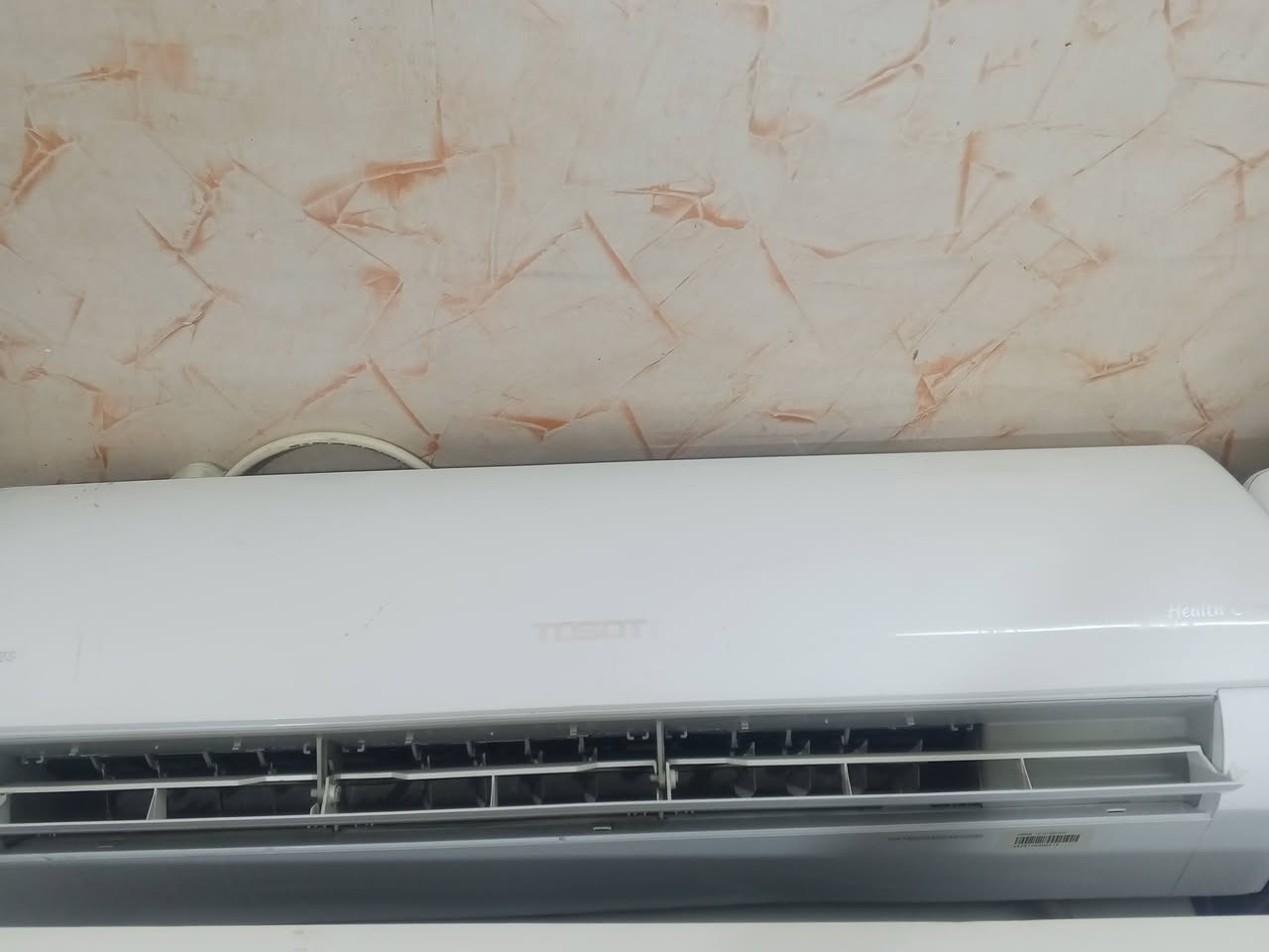 السلام عليكم سبالت أخو الجديد البيع بدون بواري. باقيت ملحاقتهم موجوده
متوفر طنين وطن ونص 
نوع جنرال 
توسوت 
تويسوت او اكو طن وادي. 
الشري. يتفضل خاص. .. 
***********
