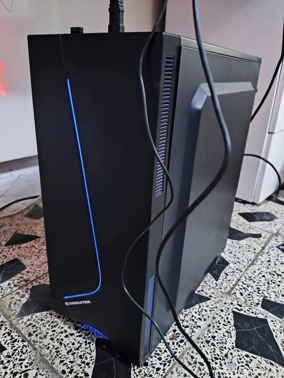السلام عليكم
pc للبيع
مواصفات :
AMD Ryzen5 3600
Ram 16 ddr4 t-force 3200hz
B450M-a pro max
gtx 1660ti pny 6gb
ssd 128gb lexar
hdd 1TB
thermaltake 550W
السعر 600 الف 
مكاني ديالى - بعقوبة وعندي توصيل


**إذا كنت صاحب هذا الإعلان وتريد حذفه لأي سبب، رجاءا أرسل رسالة إلى الدعم الفني**