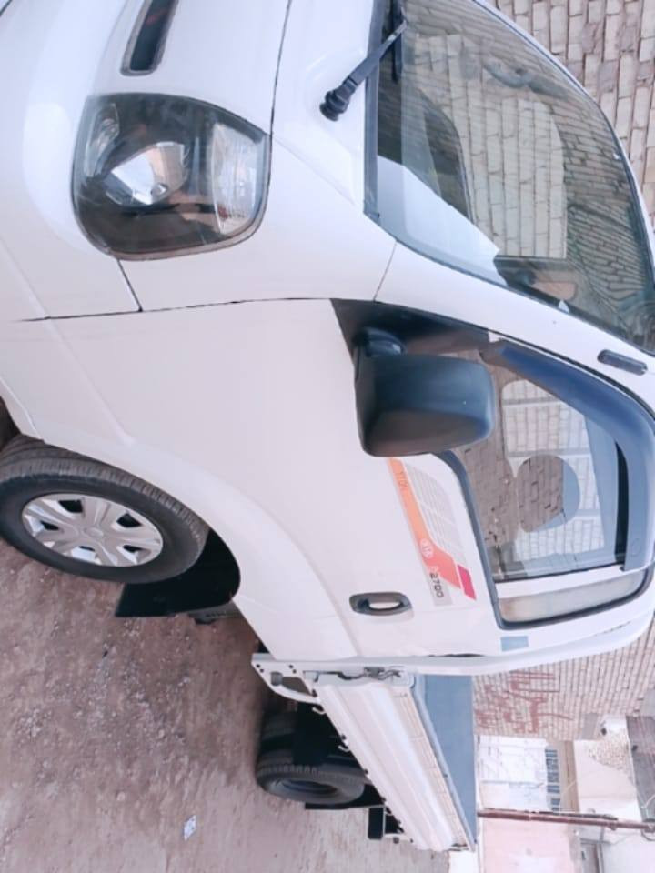 كيا بنكو 2014 كير محرك شاصي المكينه جديده والكير جديد الرقم ***********
بغداد العبيدي
السعر 105
